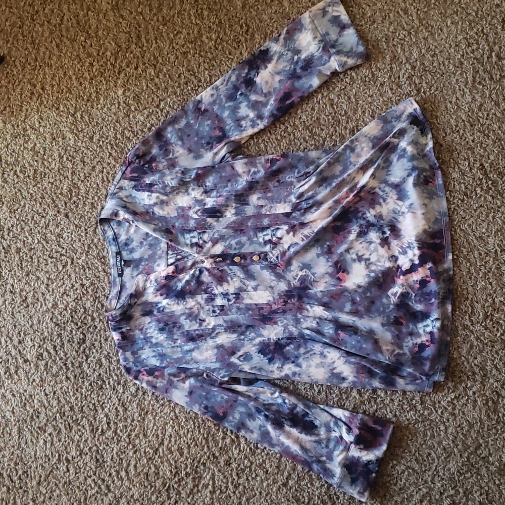 XL womens multi color blouse